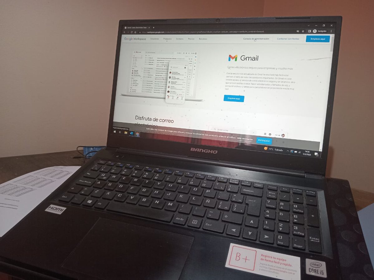Austral_Diario's tweet photo. Seguridad advierte sobre los peligros de pactar transacciones por Facebook

Se trata de un tipo de estafas donde personas se hacen pasar por compradores o vendedores para cometer delitos.

https://t.co/fckQ070Uy0 https://t.co/iEG5LtjhAm