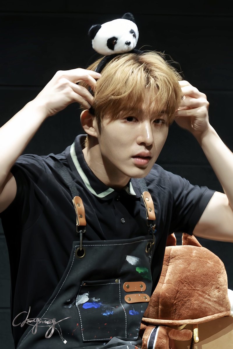 230624 k4 케타포

다음 생에는 판다로 환생할 것이다🐼

#BI #비아이 #김한빈 <a href="/shxx131bi131/">김한빈</a>