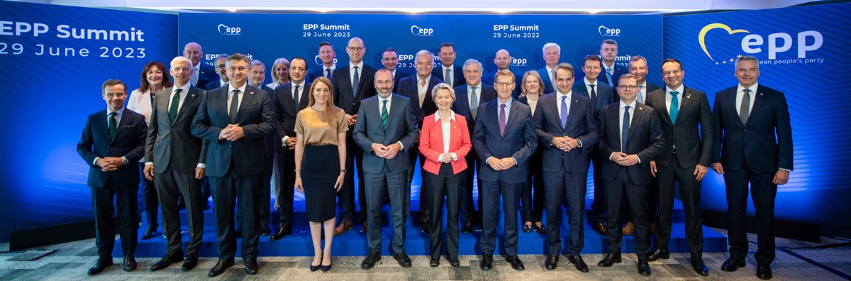 Orgoglioso di far parte della grande famiglia del Partito Popolare Europeo. Si apre una stagione di grandi sfide ma fedeli ai nostri principi continueremo a costruire un'Europa libera e solidale.

#EPPSummit <a href="/EPP/">EPP</a> <a href="/forza_italia/">Forza Italia</a>