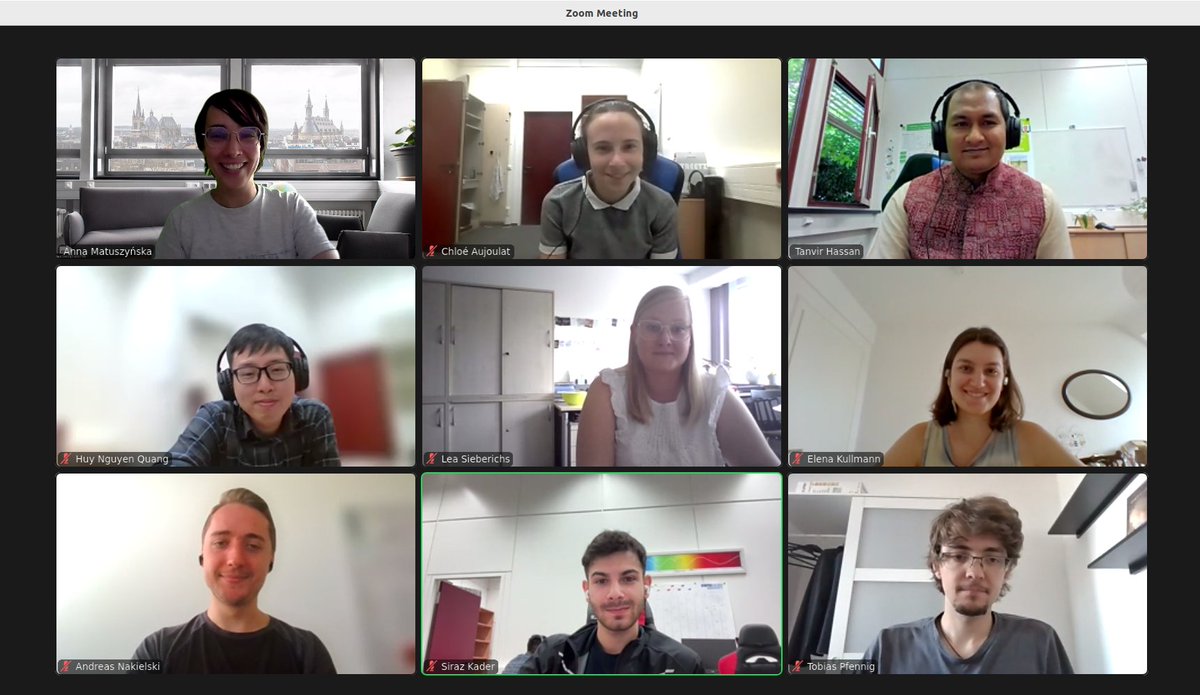 CompPhotoBioLab's tweet photo. Finally, our digital Coffee-Breaks are back! It's been a long time we didn't have one, but today there were several reasons to celebrate together :) https://t.co/YB26PNzbdq