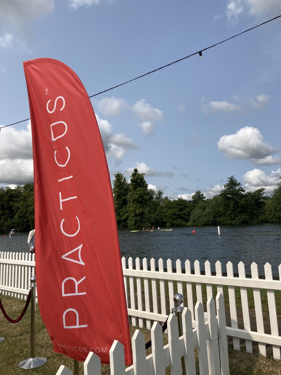 lisalpracticus's tweet photo. It’s a beautiful day to be beside the Thames. #henleyroyalregatta #practicus https://t.co/J5p45hfjYz