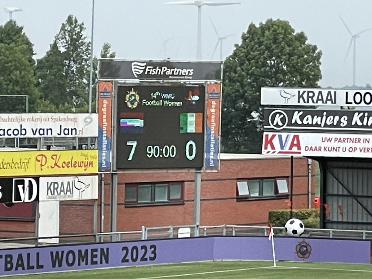 EdLaagland's tweet photo. NED-Ierland prachtige overwinning. Gefeliciteerd dames!! #BIMS #DLFB #ookdosco https://t.co/3mn9Mix08n