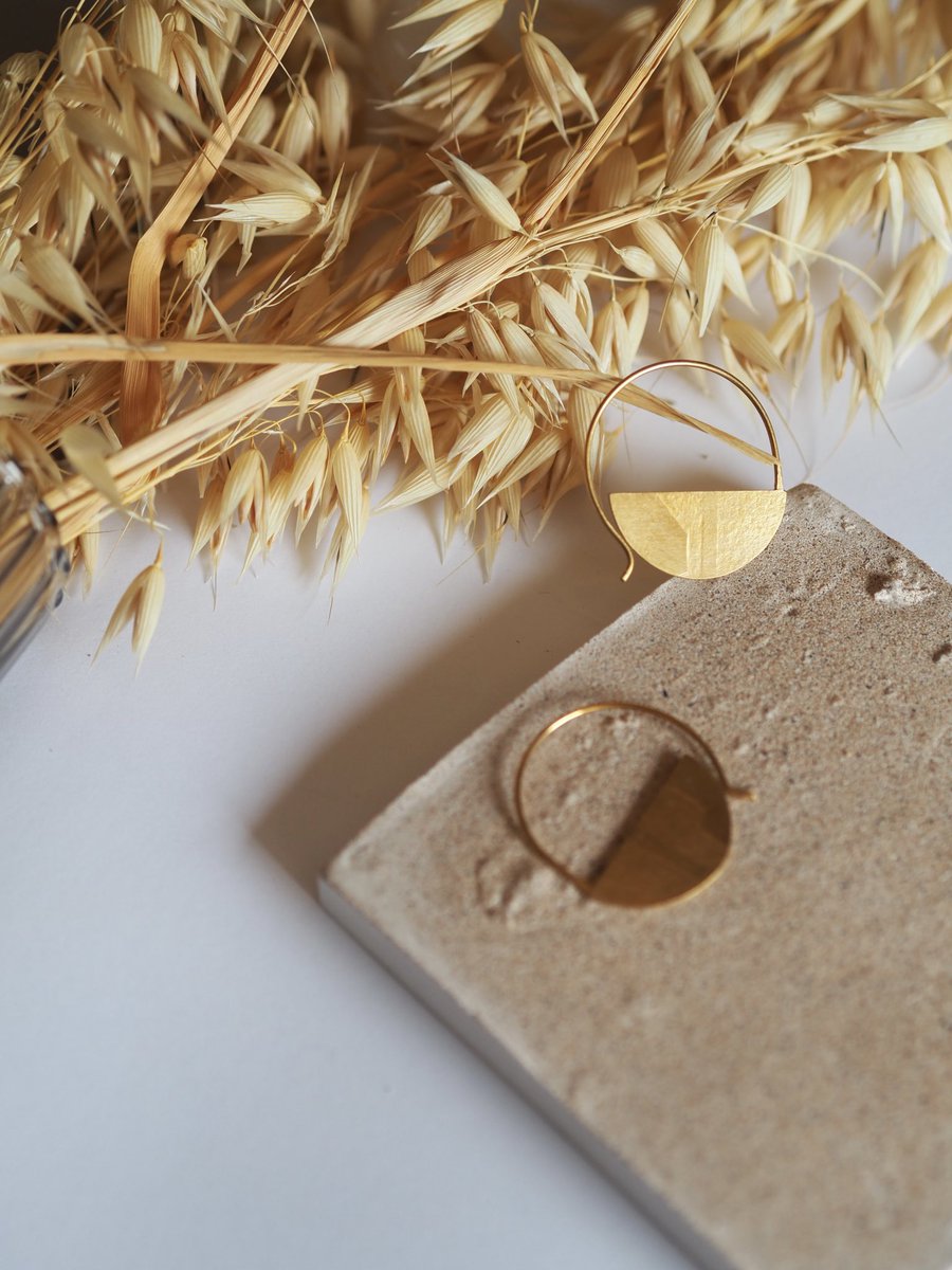 Avui FIRA VIRTUAL a l’Instagram! Activa fins demà al migdia, us hi espero! 

instagram.com/blancatoramich…