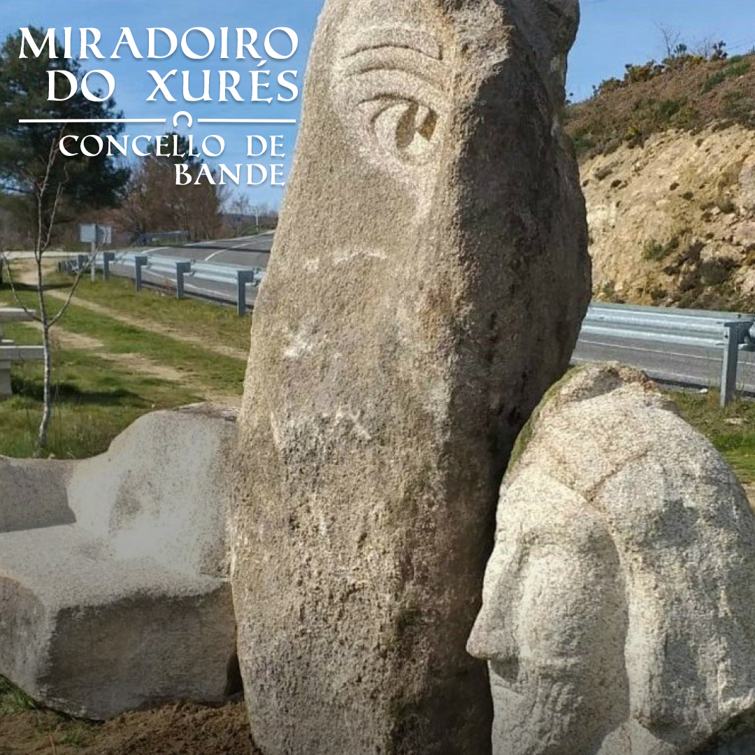 🏞️ Un lugar perfecto para observar a paisaxe témolo en Bande, no Miradoiro do Xurés, ou Miradoiro dos Xordos). 

🎨 Desde 2019, conta cun conxunto escultórico obra do canteiro Diego Currás O Rixón.

#XeodestinoCelanovaXurés 

terracelanovaserraxures.com/bande-gl/#bwid…