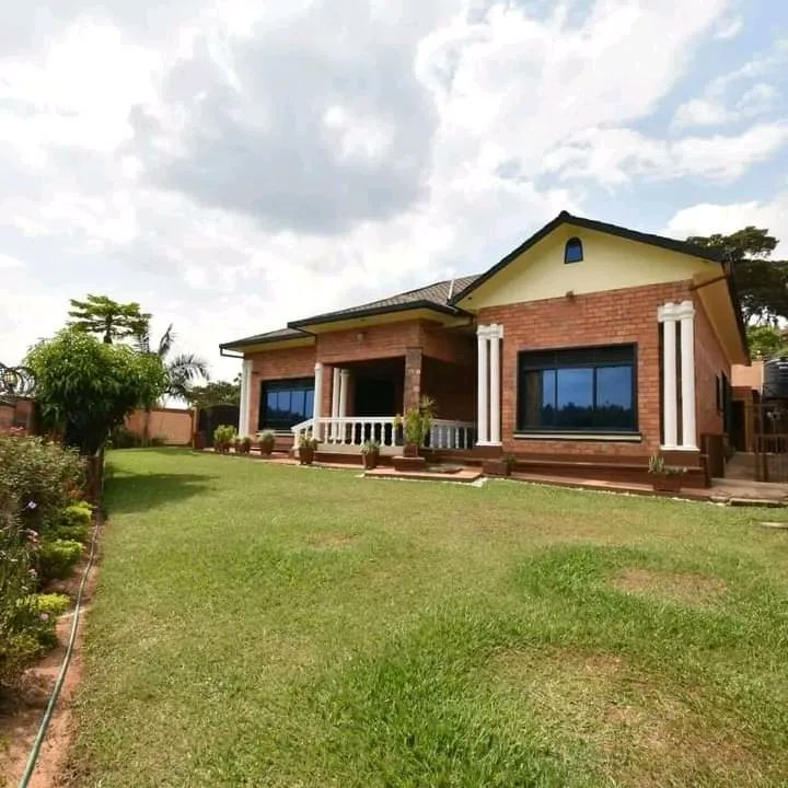 House in Rwanda on Twitter "Kibagabaga furnished house for rent in Kigali Price 1,000 Usd