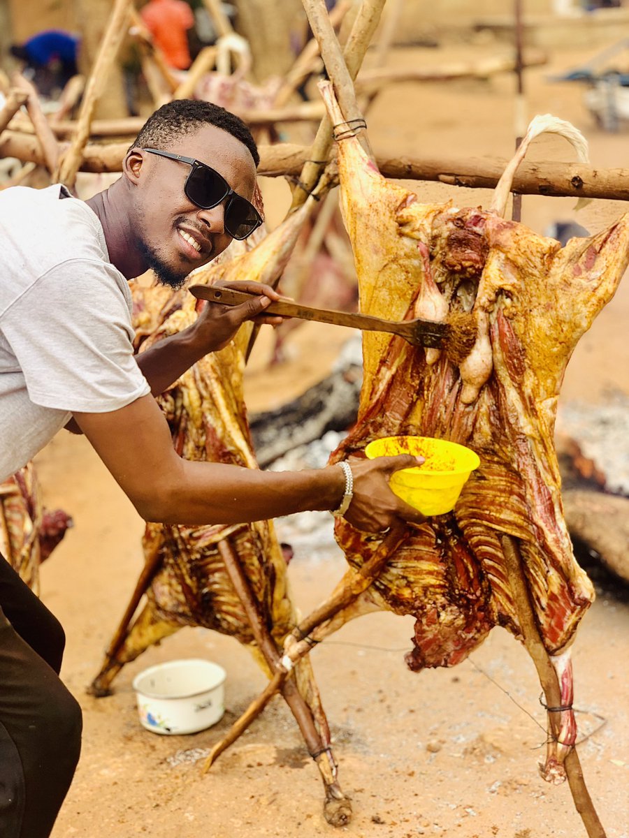 Bonne fête de tabaski à tous ❤️ n’oubliez pas de donner à ce qui n’ont pas pu faire que Dieu vous récompense surtout ameen❤️