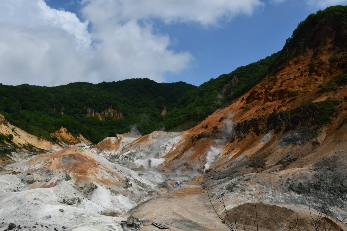 ms_75q's tweet photo. 登別　地獄谷。大地のパワー。 https://t.co/Zz9WPWMPHq