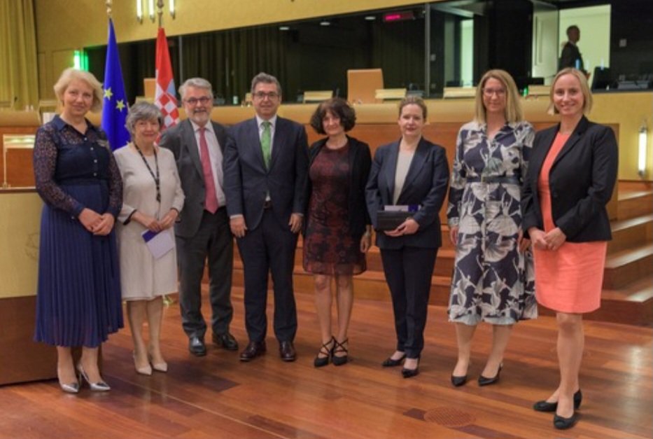 Wonderful celebration of 🇭🇷 10th anniversary of 🇪🇺 membership organised by #ECJ. So proud to see #Croatia belonging to this community of values and law, we continue to build together for the benefit of our citizens, societies and countries. 📸 ©️CJUE-G / Talavera Lombarte