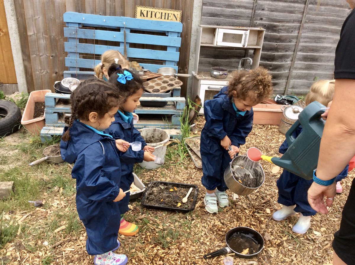 HalsteadPrepSch's tweet photo. Yesterday was #internationalmudday Our youngest pupils were very happy to cook up a storm in their mud kitchen! #earlyyearseducation #mud #fun #outdoorlearning https://t.co/CUgBGk848P