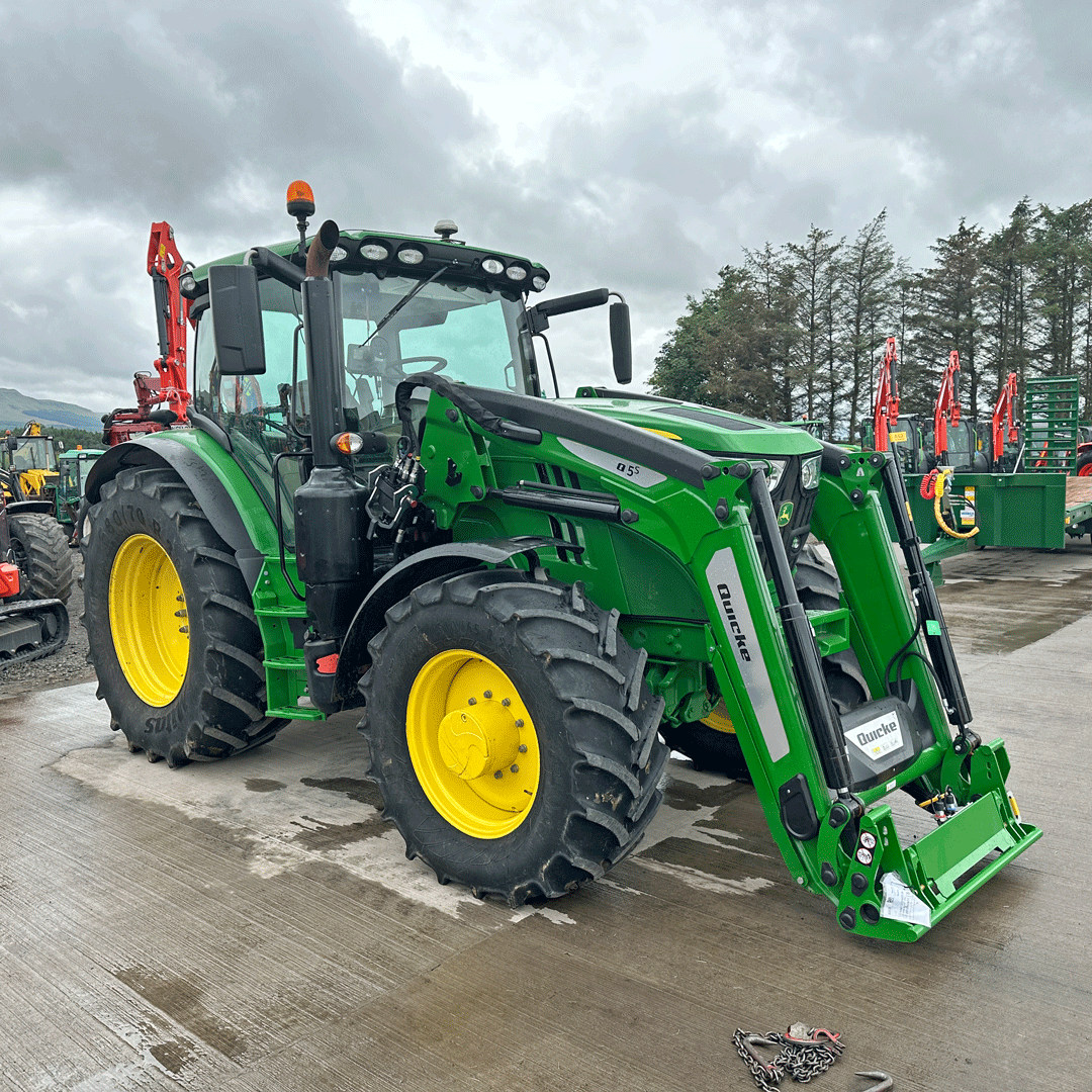 Quicke_UK's tweet photo. Quicke Q5s recently fitted at a rainy HRN Tractors.

Colour matched green for this Quality Used John Deere 6135r tractor!

Ask your dealer for a Quicke
#QuickeUK #FrontLoaders #JohnDeere https://t.co/ja3fIxg0Ob