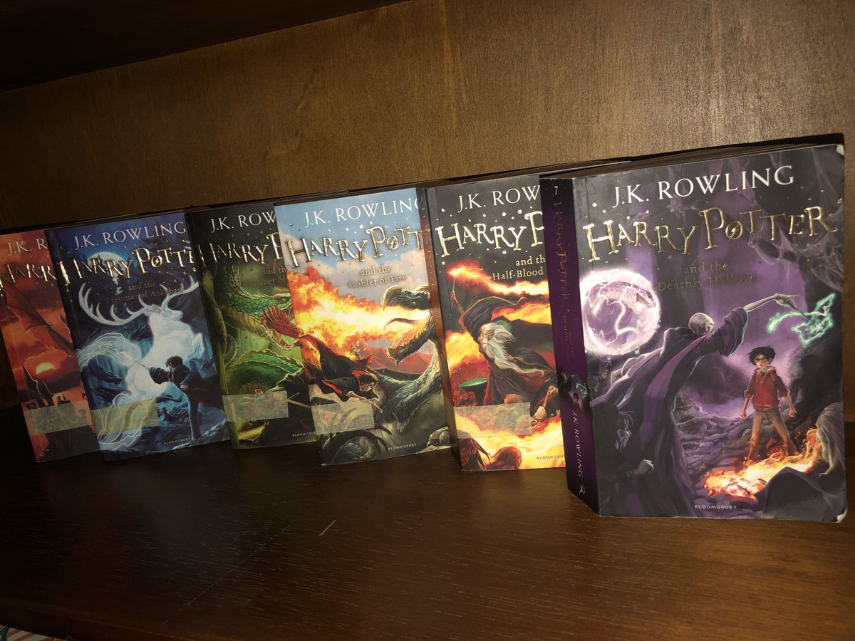 Shahd1brahim's tweet photo. مبسوطه انى بربى أجيال على حب هارى بوتر عشان It’s more than a story of magic and wizardry🥺 https://t.co/uR7HTedUFe