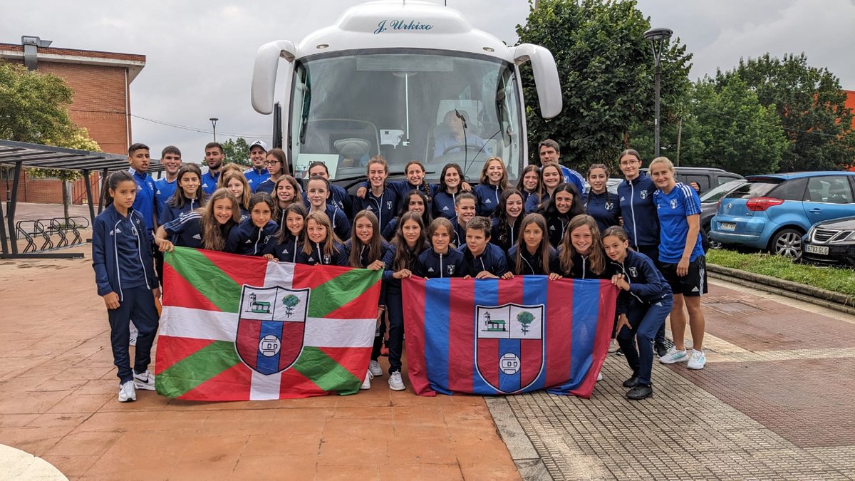 cd_derio's tweet photo. 🔴🔵 @cdderio x @PirineosCup 

🚌 Gure neskak martxan daude jadanik @PirineosCup -eko txapelketan parte hartzeko.

💪🏼 Zorte on! https://t.co/8X0s3ybUIj