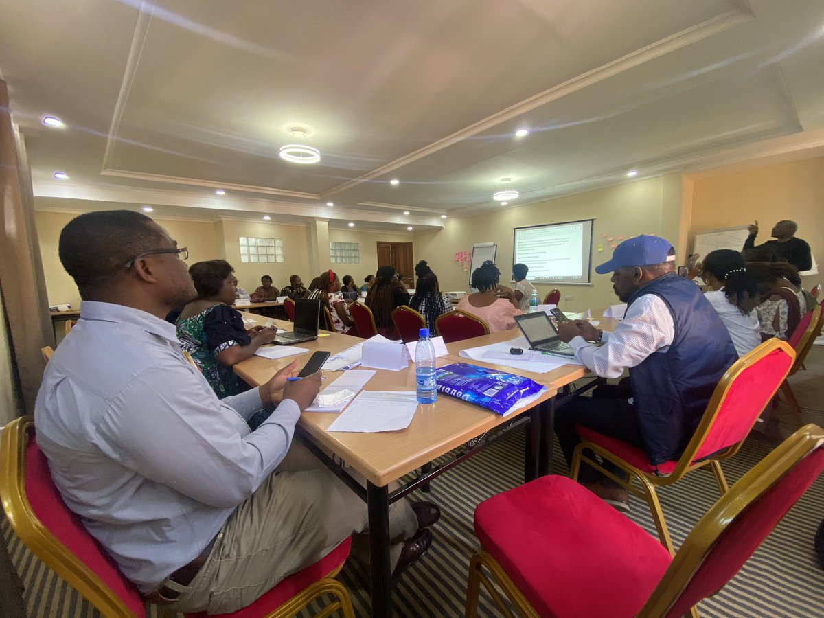 acef_rdc's tweet photo. Nord Kivu : Tout est bien, qui finit bien.  

28 Membres des ACEF section Nord-Kivu ont eu le grand plaisir de prendre part à un atelier de formation des parties prenantes sur les thématiques de pérennisation des acquis du projet du 25 au 28 juin 2023 organisé par ONU Femmes. https://t.co/iHGnHbfdz8