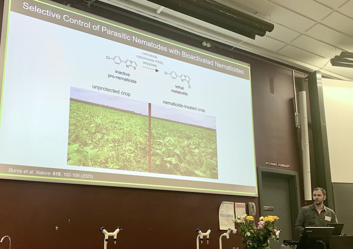 Peter J. Roy (@peterjroy) on Twitter photo Roy Lab post-doc Andrew Burns rocking the ā¦<a href="/P450Copenhagen/">P450 Biodiversity and Biotechnology 2023</a>ā© meeting with a fantastic talk on his new #Selectivin nematicide. Congrats Andrew! See nature.com/articles/s4158⦠for details. Roy Lab post-doc Andrew Burns rocking the ā¦<a href="/P450Copenhagen/">P450 Biodiversity and Biotechnology 2023</a>ā© meeting with a fantastic talk on his new #Selectivin nematicide. Congrats Andrew! See nature.com/articles/s4158⦠for details.