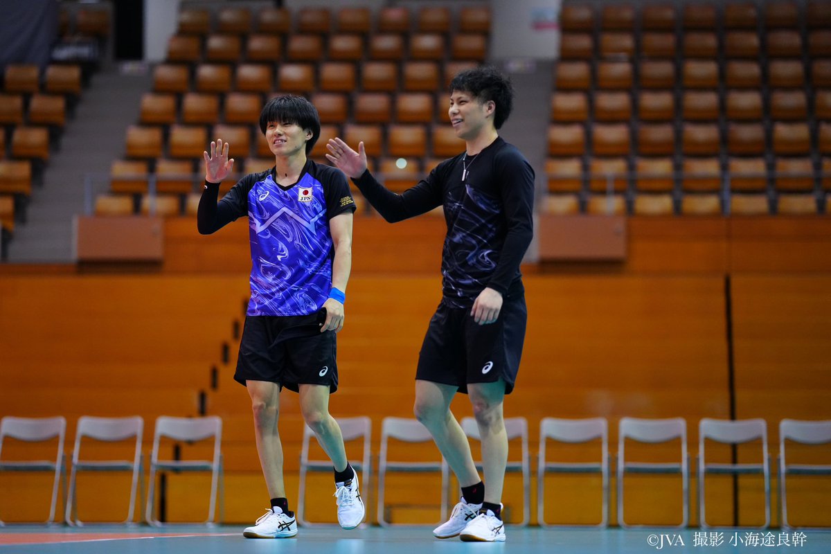 日本代表選手の写真を大公開🇯🇵
🎞️VABO PhotoGallery🎞️

好評につきコンビ集👬第2弾😉✨
切磋琢磨し合うライバルでありながら仲良しな同ポジション コンビ&トリオです💥❕

あの選手のこんな表情が見たい🥸
合宿中のあのコンビが見たい👭などコメントをお待ちしております📝

#龍神NIPPON
#ALLforPARIS