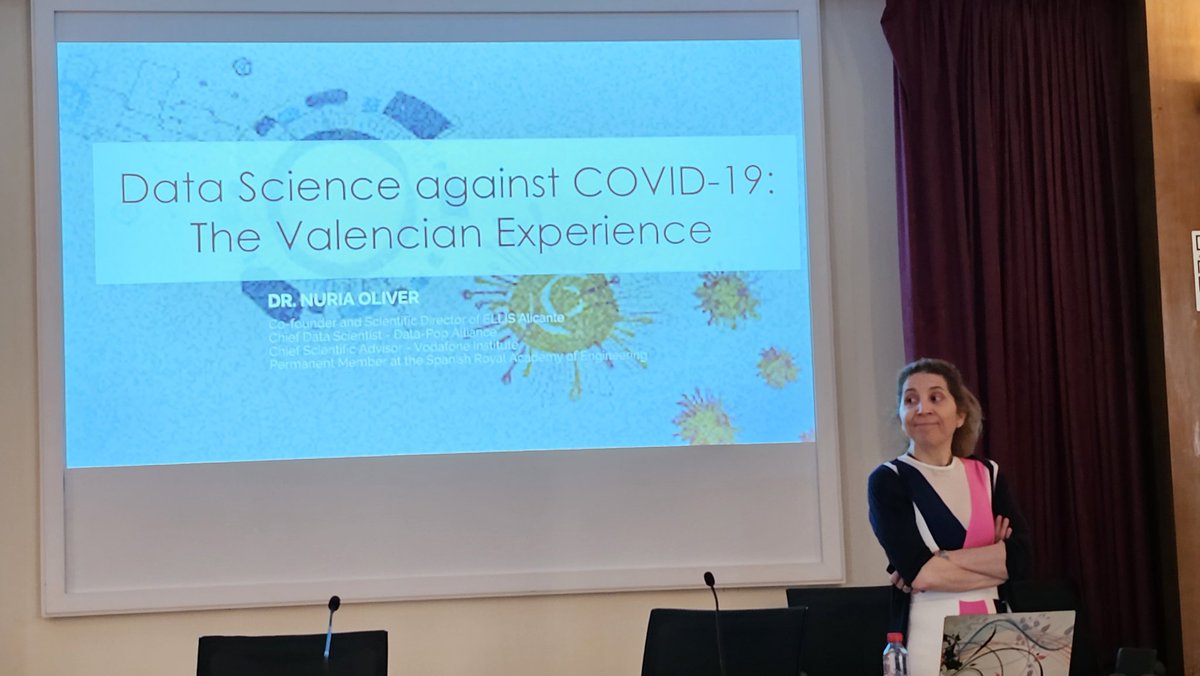 We continue at #IbPRIA2023 with the excellent keynote of Nuria Oliver.