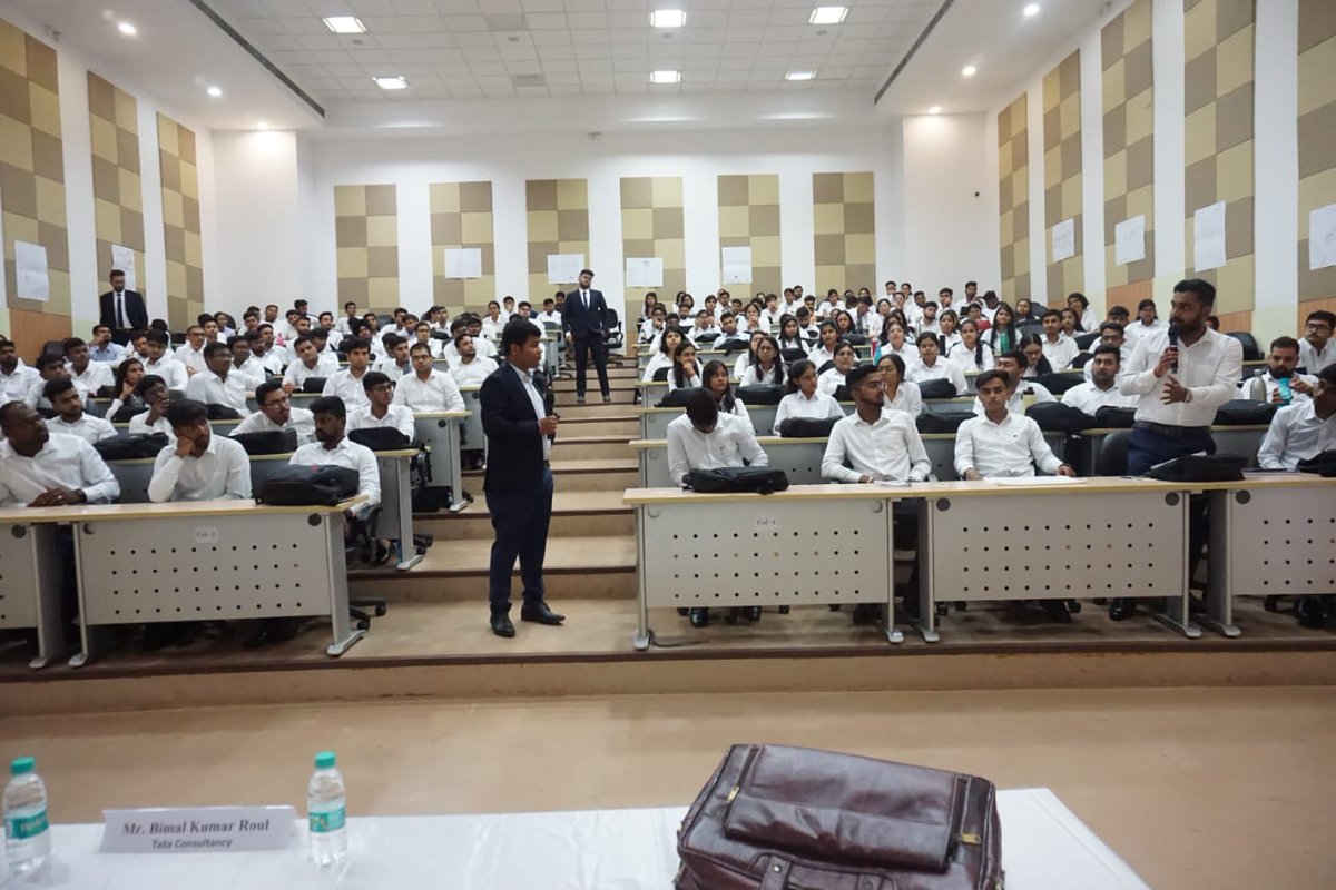 IMI_Bhubaneswar's tweet photo. IMI Bhubaneswar is delighted to welcome Mr. Bimal Kumar Roul on June 27, 2023, for a Corporate Talk.

#imibhubaneswar #leadershiptalk #leadership #Corporate #pgdm #management #getcorporateready  #leadersoftomorrow #learningbeyondeducation #FutureForwardWithIMIB https://t.co/IZUshCVFRW