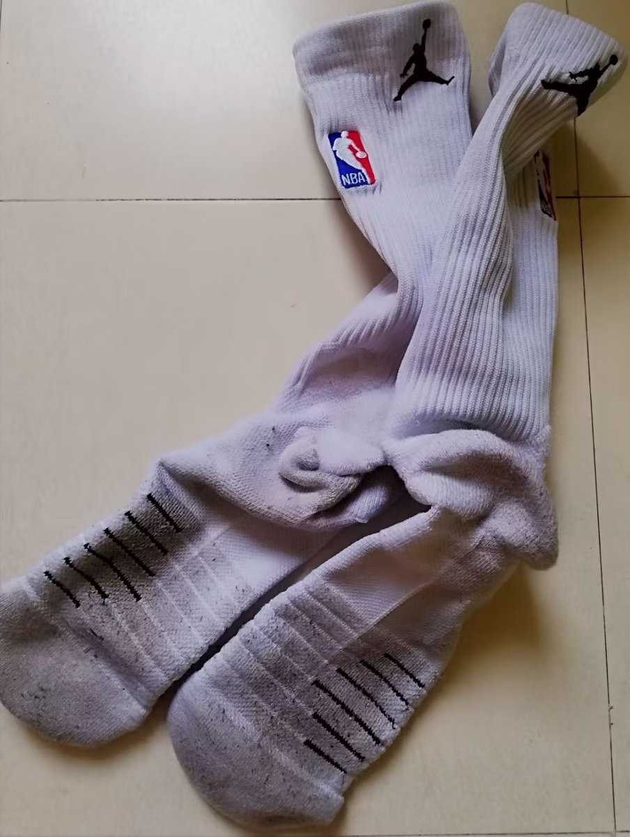 又一波。来闻闻，🐶儿们，需要加q：1499778647  注明：推