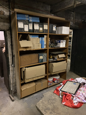 JBriggsRemovals's tweet photo. Not every move is straightforward. Our Removals Estimation Team undertake detailed surveys & take pictures of pressure points & potential challenges so the removals crew know what to take & expect. #removals #archivemove #museummove #librarymove #historicmove https://t.co/HsGjJqZnzm