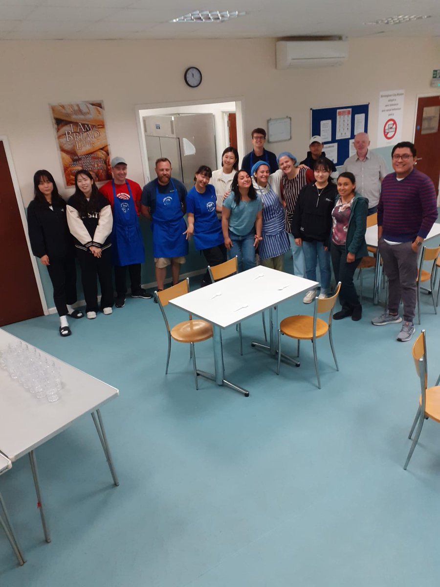 Bham_City_Missn's tweet photo. So good to have students from @OMinternational  Operation Mobilisation joining us at the Care Centre this week. https://t.co/PLvmlJbaey