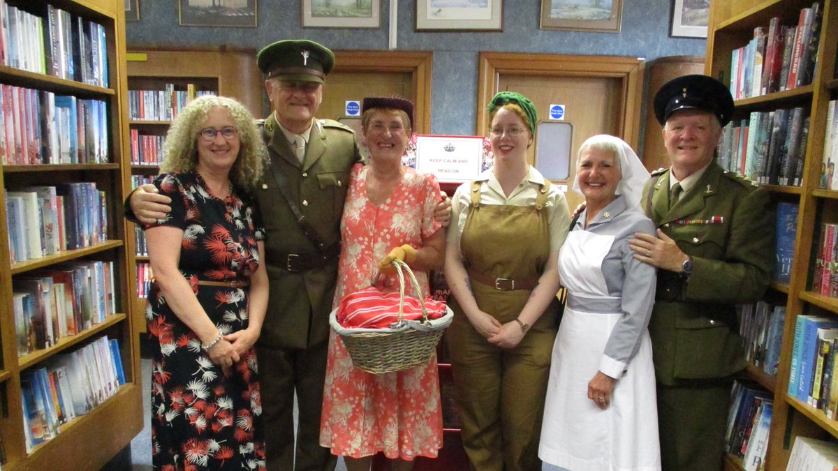 LancsLibraries's tweet image. A fantastic 1940s themed Padiham on Parade Weekend, enjoyed by the whole community
#PadihamLibrary