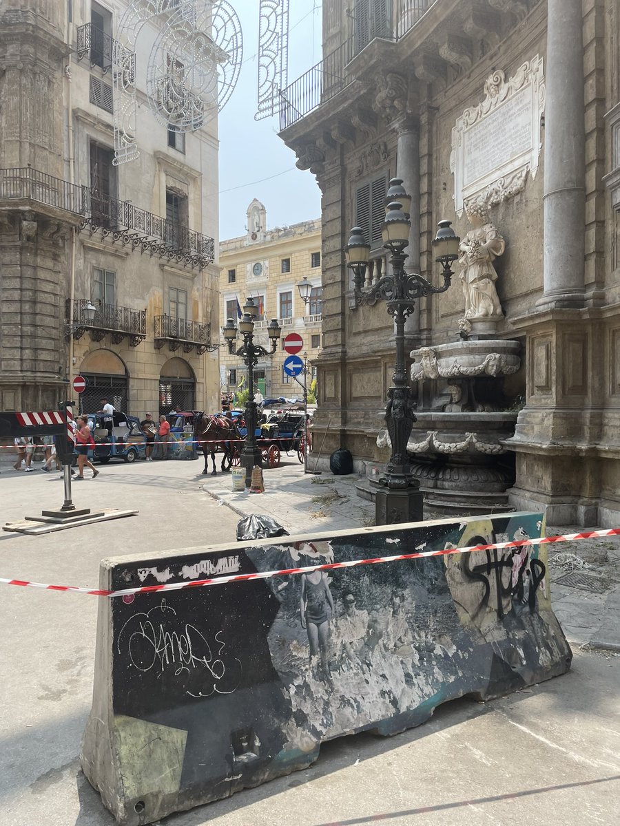 Palermo, in Sicily. 🇮🇹🍝
Decadent, neglected, chaotic.

Wonderful. 😍