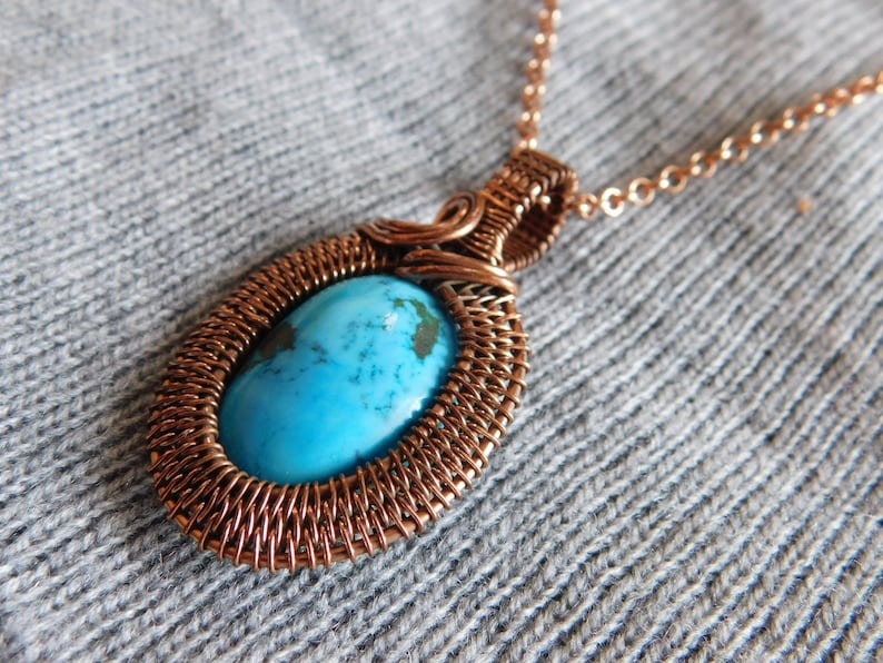 shorturl.at/iDL07

#turquoisejewelry #coppernecklace #copperjewelry #bohemiannecklace #Decemberbirthstone #everydaynecklace
#giftsforgirlfriend #girlfriendgifts #TurquoisePendant #Copper #Turquoise #Wirewrapped #Pendant #Chainnecklace #uniquechain #copperdesignpendant