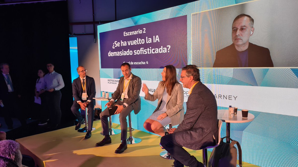 DigitalES_ (@asocdigitales) on Twitter photo Salvador Estevan, DG de #digitalización e #InteligenciaArtificial de <a href="/SEDIAgob/">S.E. Digitalización e Inteligencia Artificial</a>, habla de las múltiples dimensiones de la IA en #DigitalES2023
"Es esencial que el tejido productivo de España esté preparado para absorber la IA", dice Salvador Estevan, DG de #digitalización e #InteligenciaArtificial de <a href="/SEDIAgob/">S.E. Digitalización e Inteligencia Artificial</a>, habla de las múltiples dimensiones de la IA en #DigitalES2023
"Es esencial que el tejido productivo de España esté preparado para absorber la IA", dice