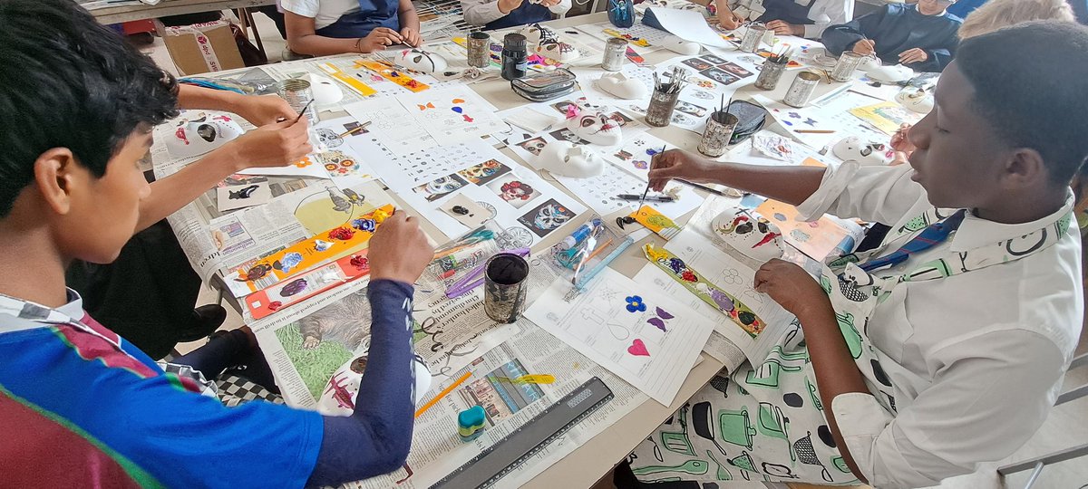 RGSHW Spanish Dept tweet media