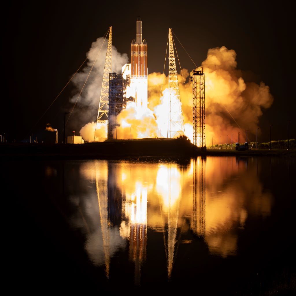 @ulalaunch @NatReconOfc @SpaceForceDoD More Spectacular images of the  @ulalaunch's #DeltaIVHeavy rocket launching the #NROL68 Mission for the @NatReconOfc and @SpaceForceDoD.🤩🖼️🚀