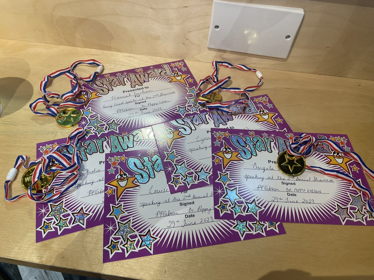 poppygibsonuk's tweet photo. So proud of our speakers at our student conference today!
Of course I had to award them all a medal and certificate ☺️🥰
Just one of the initiatives I started on our Blended Primary Ed degree ❤️
#BlendedShowcase https://t.co/nueHjo8k5E