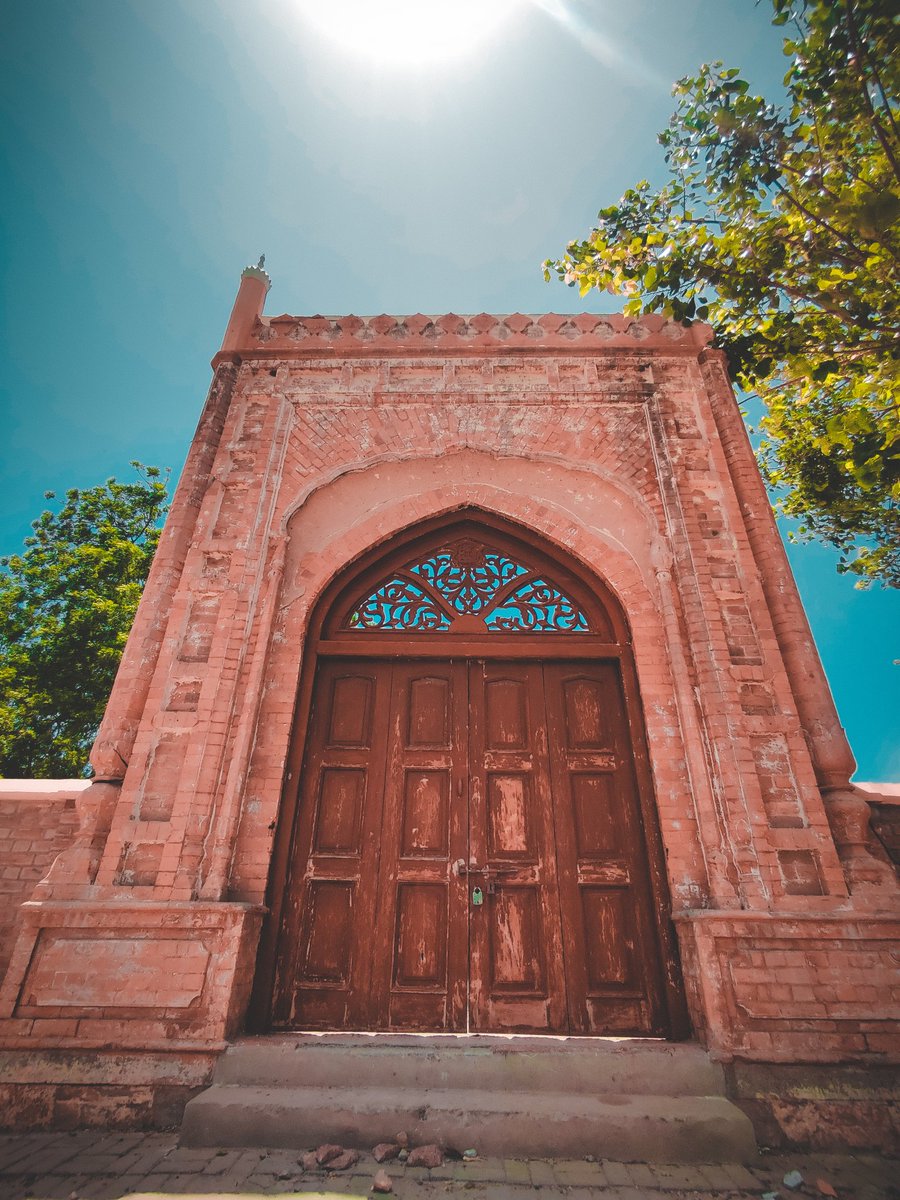 The faded paint and chipped edges of this old red door are a testament to the passage of time and the stories that remain inside...
#ForgottenStories #MysteryDoor #TimelessBeauty #UnveilingThePast
#HiddenSecrets #LockedAway
#WeatheredCharm #DoorsOfHistory
#RusticAppeal