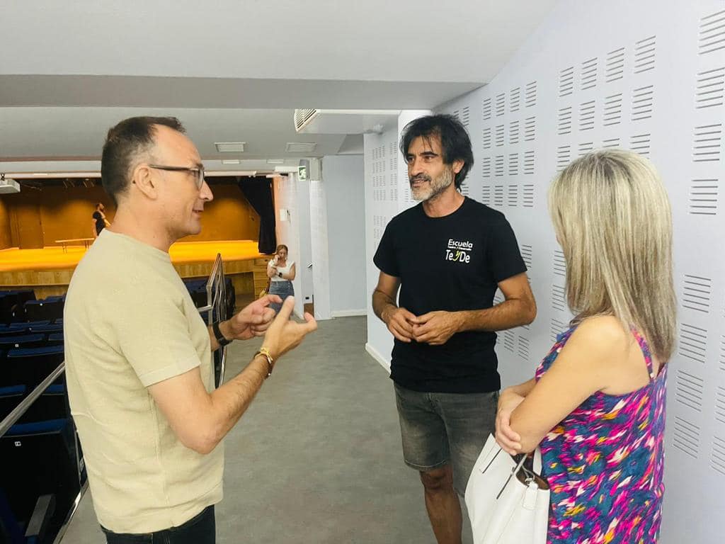 TeyDe lleva a escena una muestra de teatro coincidiendo con su décimo aniversario ayuntamientodeaguilas.org/detalles-notic…