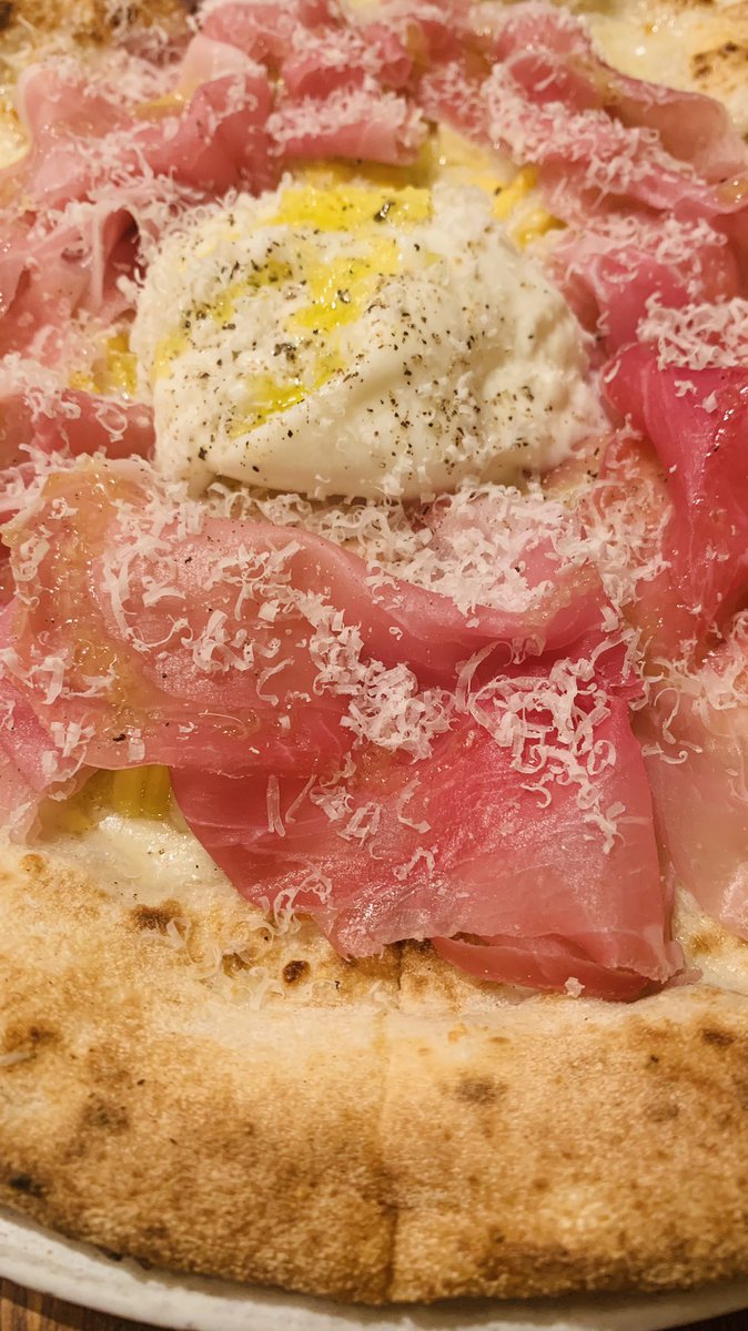 最高 🍕🍕🍕
Pizzeria Trattoria Vomero / 東銀座