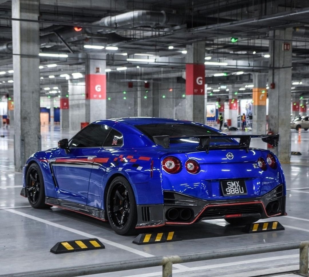 Nissan GTR-R35 💦