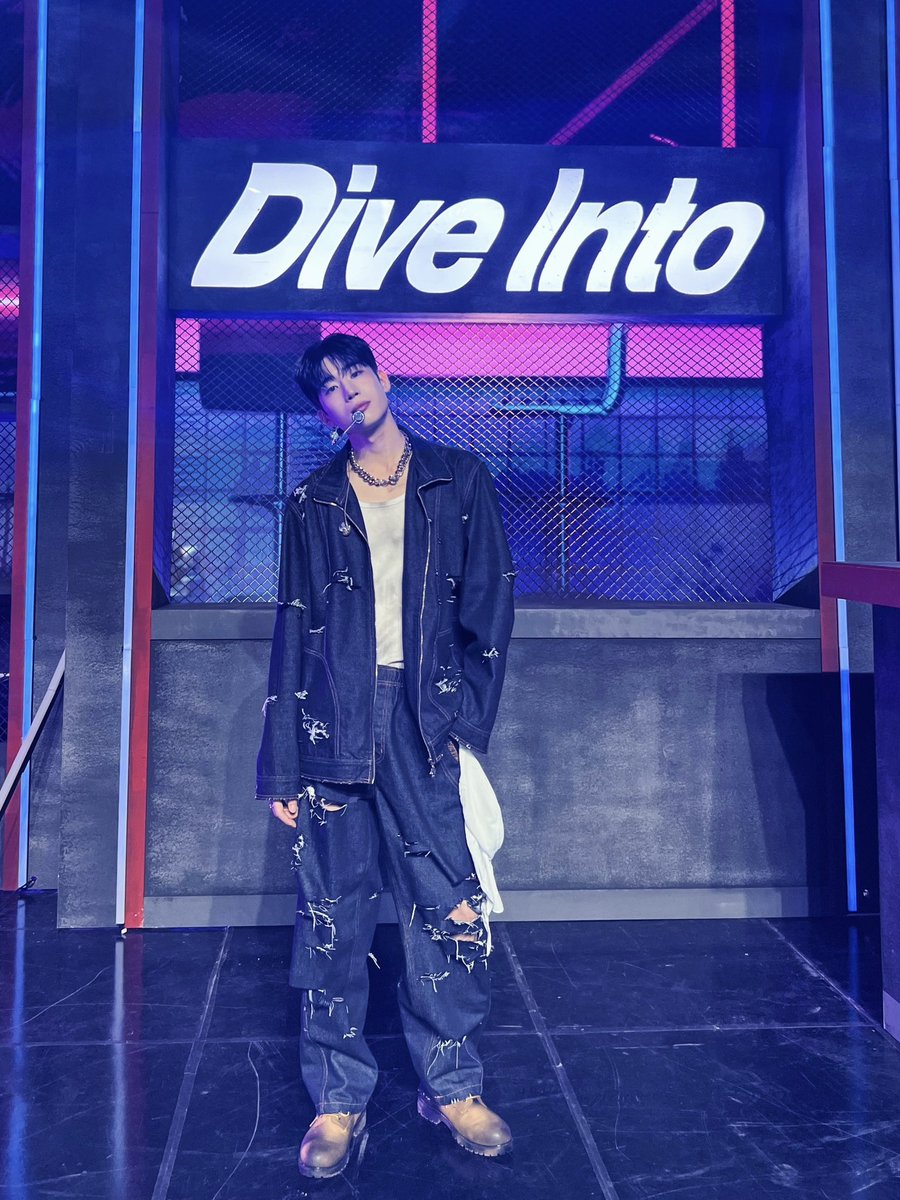 HanSeungWoo_twt's tweet photo. [📸]
2023.06.29
#Mnet #엠카운트다운 Behind Photo💜

#한승우 #HANSEUNGWOO
#FRAME #Dive_Into https://t.co/tJGWI76un7