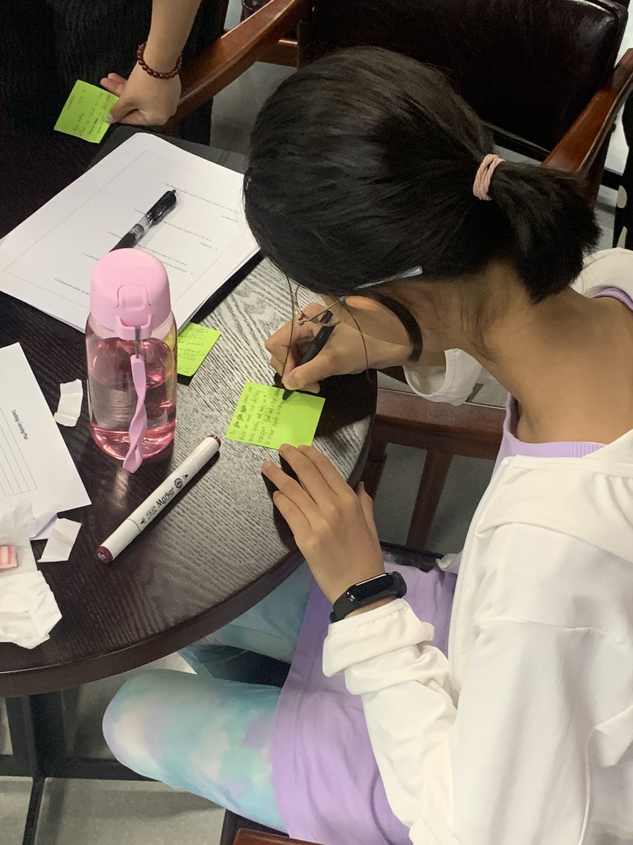 SuiGoei's tweet image. Mock research lesson #lessonstudy with EFL teachers of Jilin University! Such a great opportunity to work with them! @LessonStudyNL @WALessonStudy