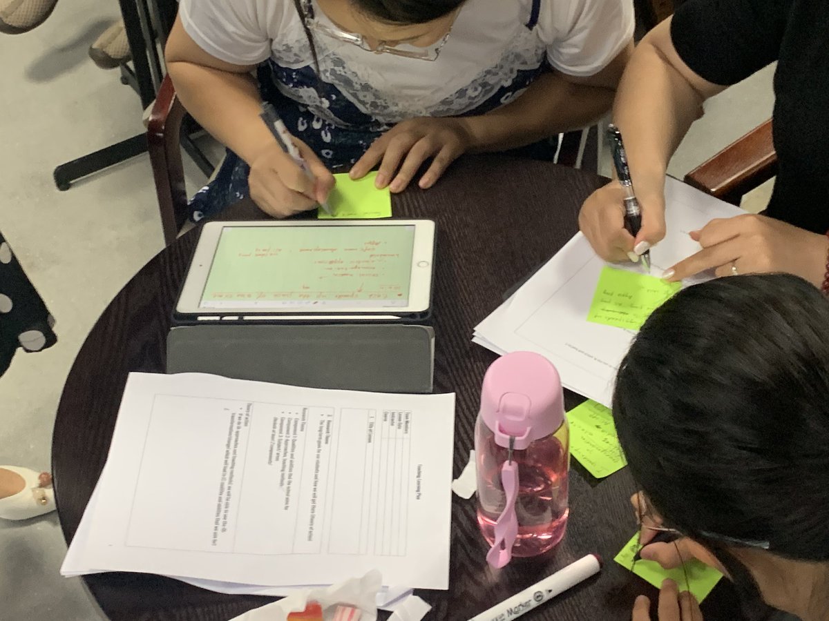 SuiGoei's tweet image. Mock research lesson #lessonstudy with EFL teachers of Jilin University! Such a great opportunity to work with them! @LessonStudyNL @WALessonStudy