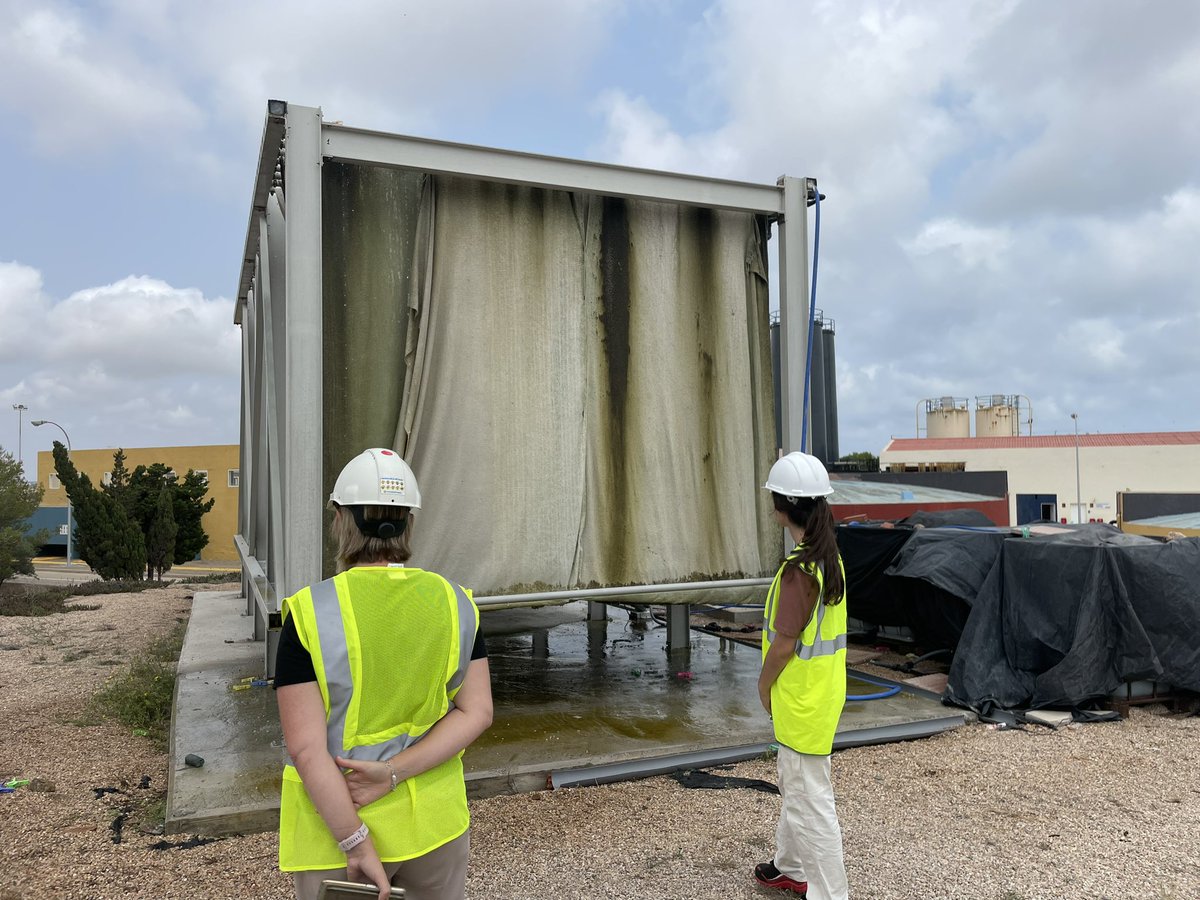 Reunión técnica de socios a prototipo WAIV Proyecto <a href="/lifedesirows/">Life Desirows</a> Instalaciones de @Hidrogea y <a href="/CR_ArcoSur/">Comunidad de Regantes Arco Sur Mar Menor</a> Coordina <a href="/Regenera_energy/">REGENERA Energy</a> Financiado por <a href="/LIFEprogramme/">LIFE Programme</a> #Sustainability #energyefficiency <a href="/Hidrotec_tda/">Hidrotec Tratamiento de Aguas, S.L.</a> <a href="/UPCToficial/">Universidad Politécnica de Cartagena | UPCT</a>