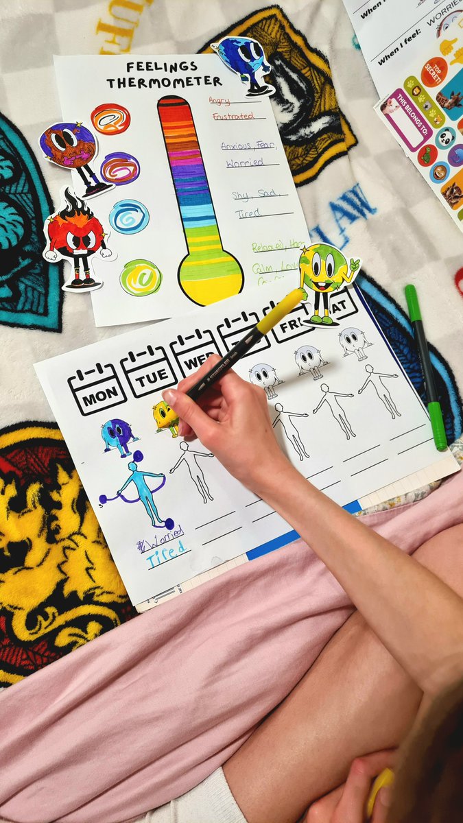 So pleased my entry into the @uniofbath Images of Research competition *won* in my category!

"Visual tools for invisible children" depicts a child completing one of our exercises from the PLUTO pilot trial. #dld #DevLangDis flickr.com/photos/uniofba…