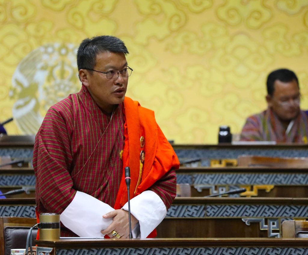NABhutan's tweet photo. 29 June 2023: 𝐑𝐞-𝐝𝐞𝐥𝐢𝐛𝐞𝐫𝐚𝐭𝐢𝐨𝐧 𝐨𝐧 𝐭𝐡𝐞 𝐍𝐚𝐭𝐢𝐨𝐧𝐚𝐥 𝐃𝐢𝐠𝐢𝐭𝐚𝐥 𝐈𝐝𝐞𝐧𝐭𝐢𝐭𝐲 𝐁𝐢𝐥𝐥

Please click below to read more...
https://t.co/qVcVXlHFB3 https://t.co/PSIX9vvGHF