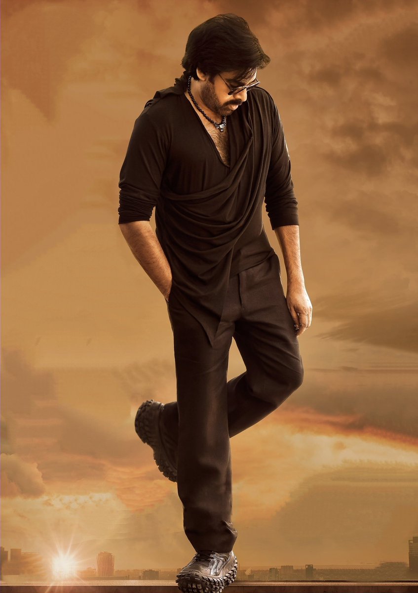 RamanaCh20's tweet image. Orey cults meeku inka hype rakapothe yem cheyyalem 🥵🔥

@PawanKalyan

#BroTheAvatar #BroTeaser #PKSDT #PawanKalyan