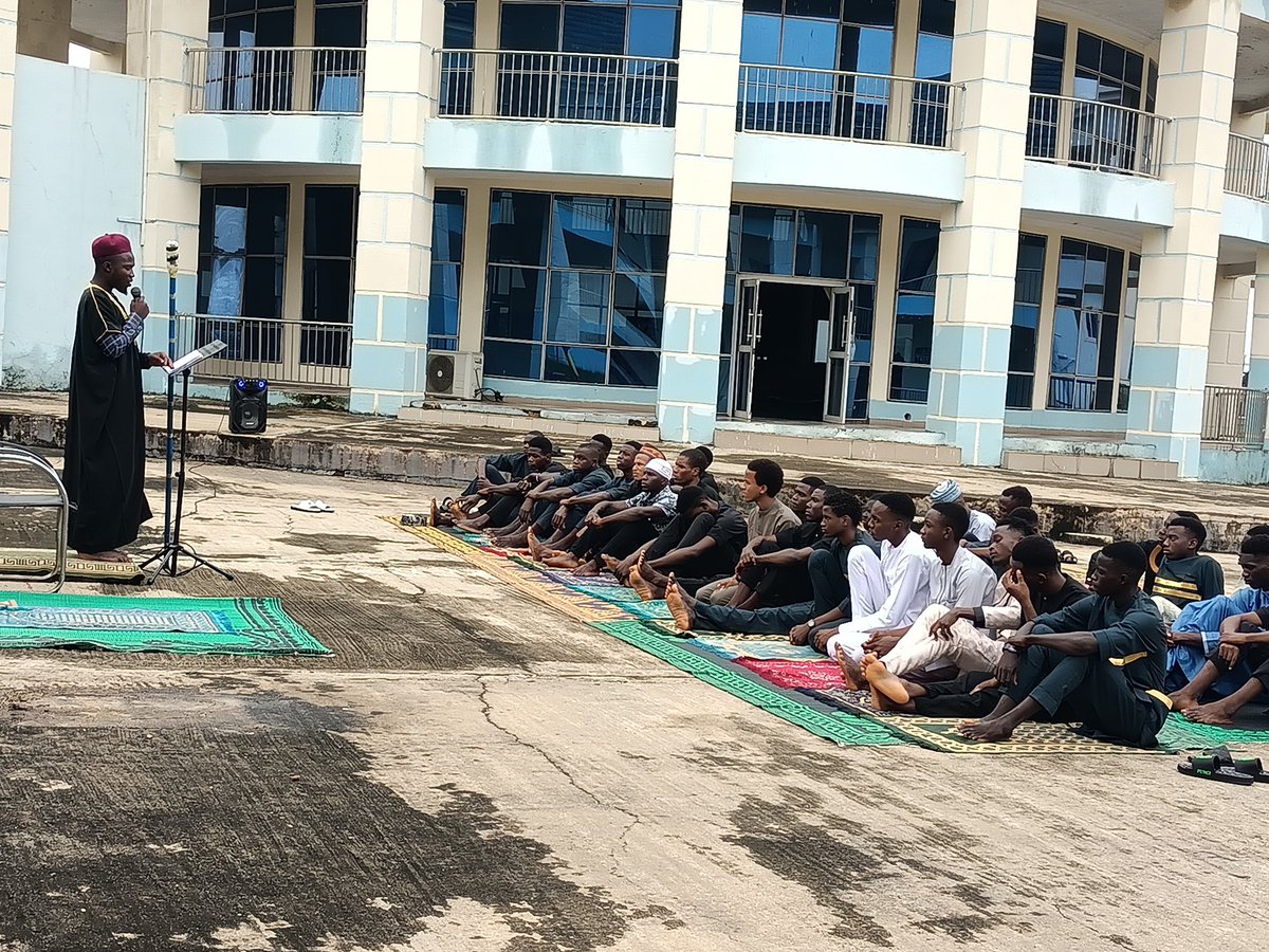 Rochas_fdn's tweet photo. Our Muslim Students at the Rochas Foundation College of Africa (ROFOCA) had a great Eid-ul-Adha celebration. Right after the Eid prayers they had a wonderful feast. 

We hope you enjoyed the celebration?

#EidAdhaMubarak #rochasfoundation #ROFOCA https://t.co/mlMaLOyiql