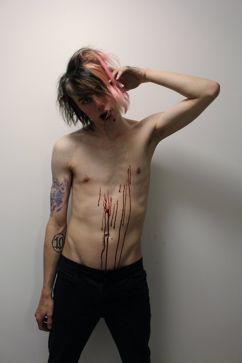 spit on me #bloodplay #photoshoot #spit #onlyfans #altmodel #altboy #emoboy #fansly #manyvids #scenecore #piercings #malemodel #altonlyfans #emoonlyfans #kinkfriendly #vline #skinnyboys