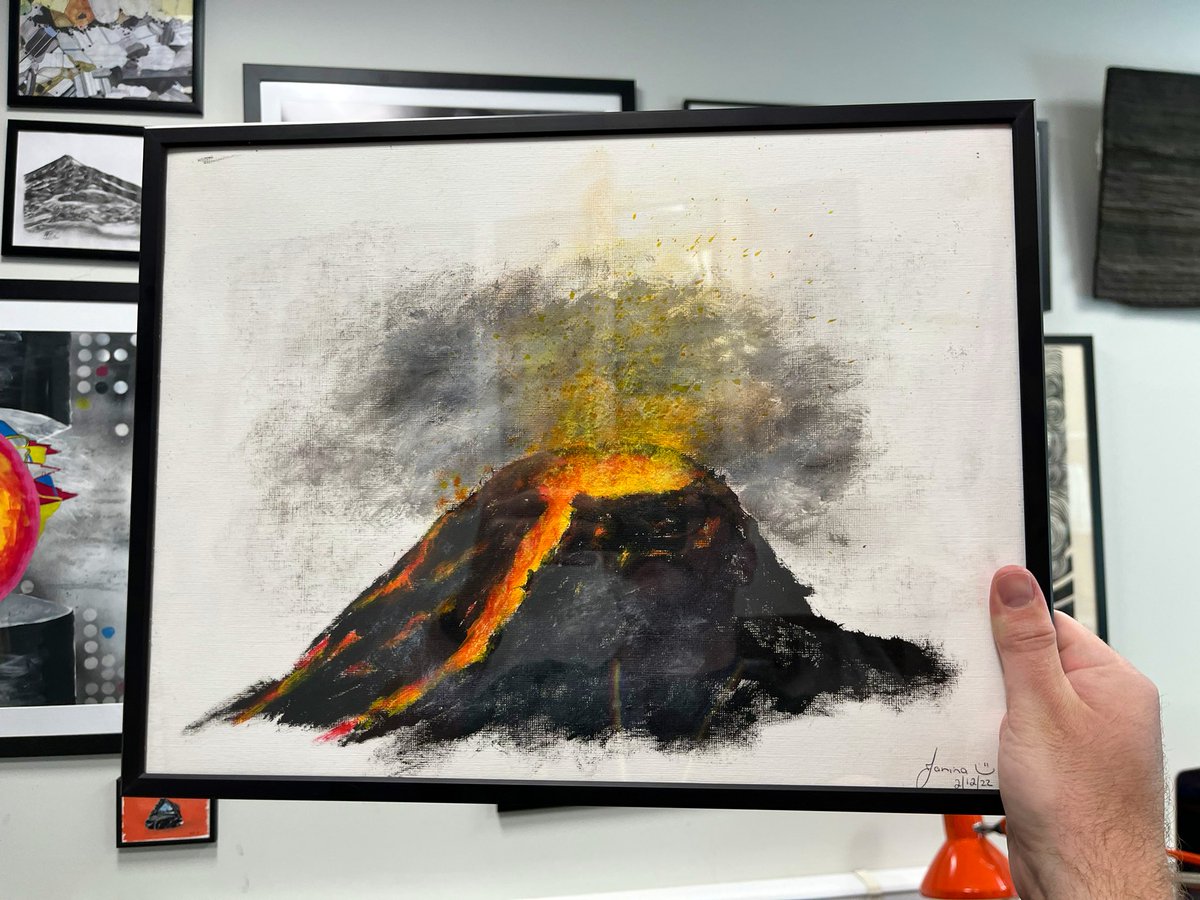 I love the new contribution to my volcano wall, made by <a href="/Geojanina/">Janina Gillies 🌋</a>!