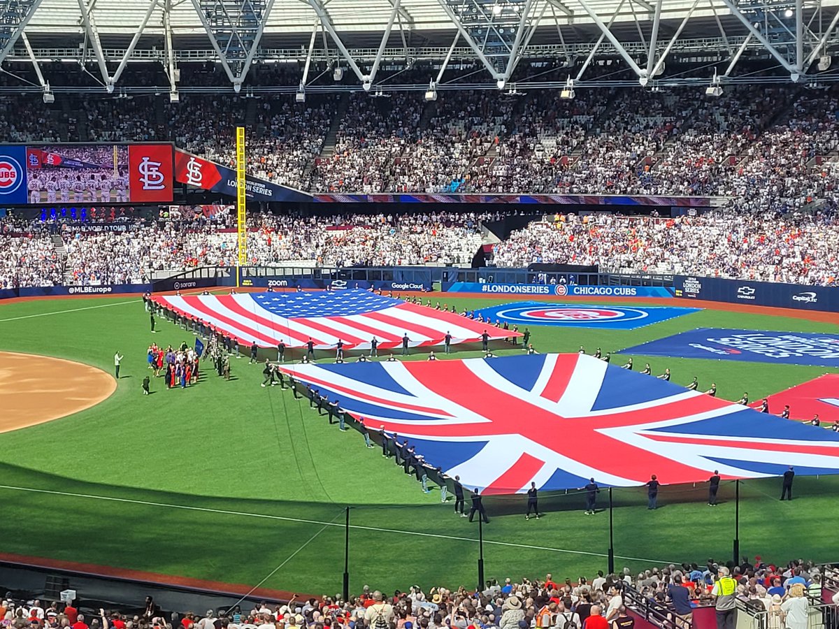 Simon John tweet media