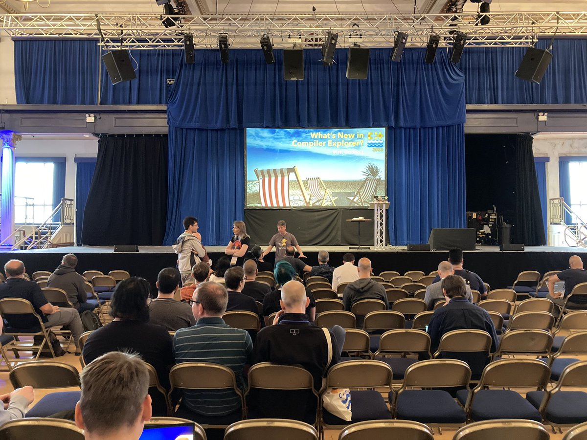 jasleon_'s tweet image. #CppOnSea