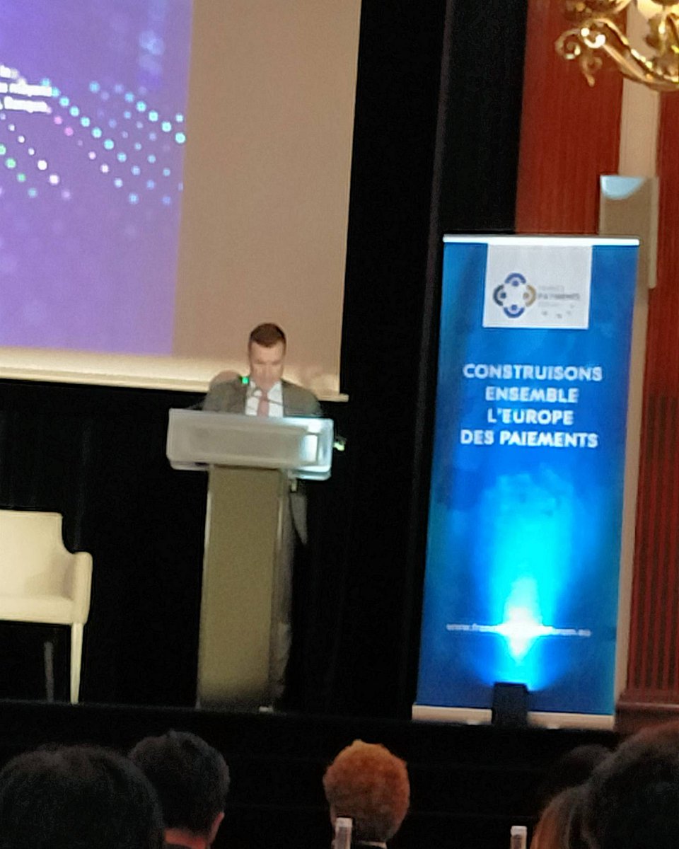 AlainRividi's tweet photo. L'Europe des Services de Paiements Numériques
@FRANCEPAYMTSFOR #paiements #payments 
Keynote de fin de matinée
Morning closing keynote
 Erick Lacourrege, DG Direction Générale des Moyens de Paiements. https://t.co/tERk5yZHQb