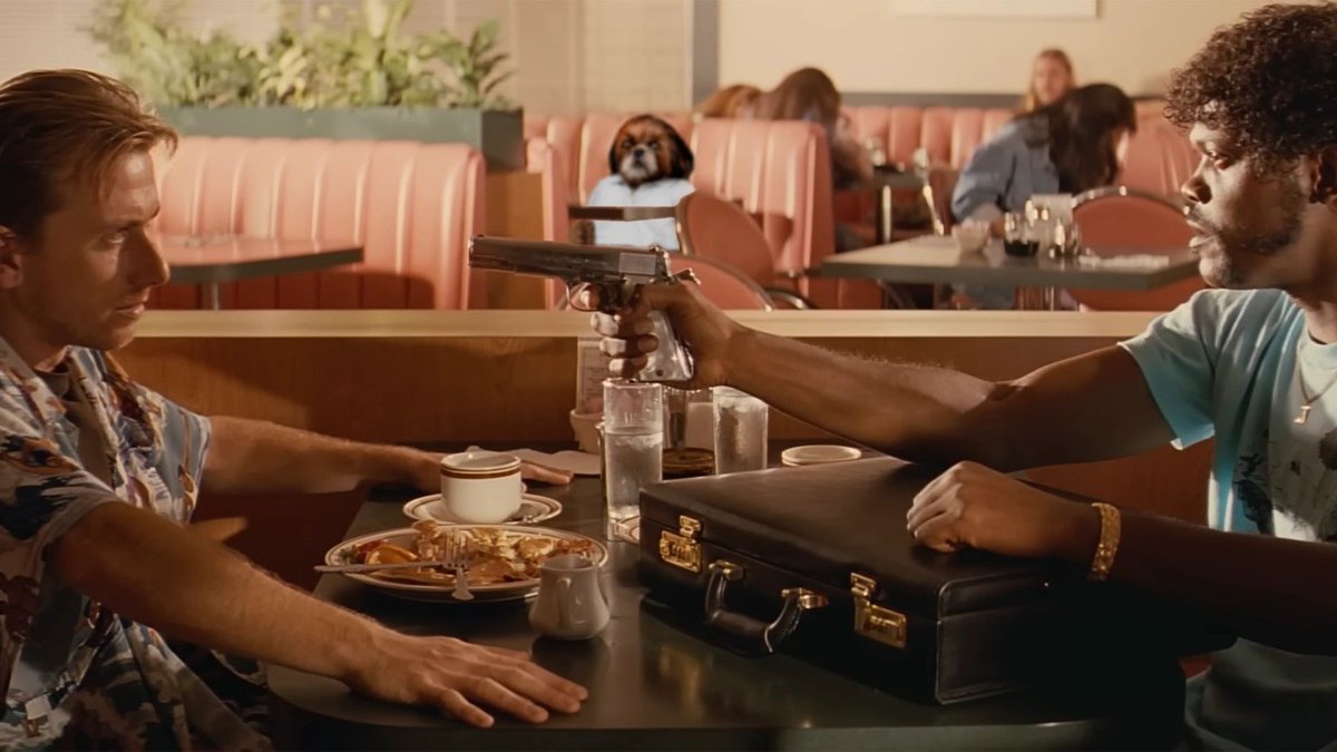 manocancela's tweet photo. Vou colocar o @brunoaleixo em filmes/séries até ele me oferecer uma t-shirt Bué Simbólica
Dia 8.1: Pulp Fiction https://t.co/ZVGmv7C8Rm