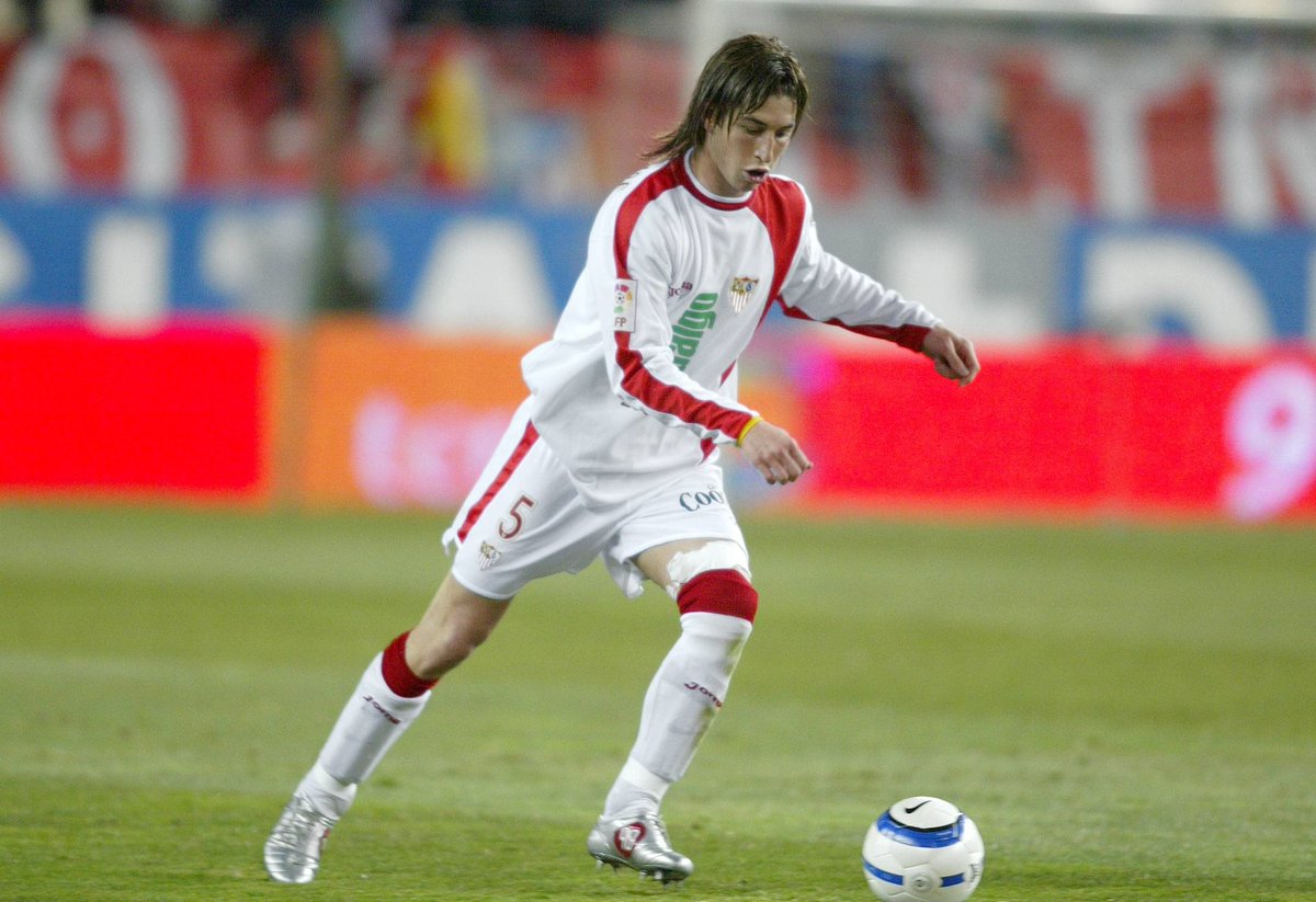 ElDesmarque Sevilla FC tweet media